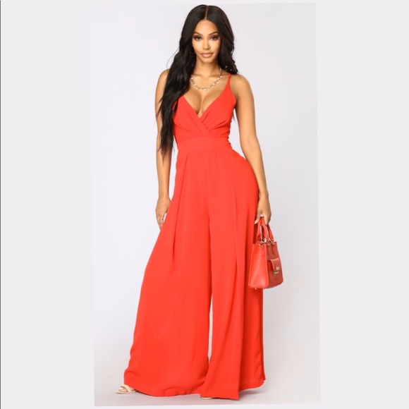 NWOT Fashion Nova Strike a Pose Red Jumpsuit 3XL - Picture 3 of 8
